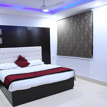 Tiger Den Club & Resort Palia Kalan Zewnętrze zdjęcie